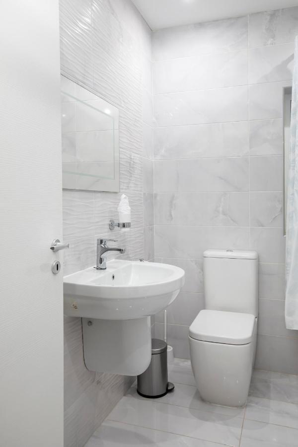 Sea View Apartment 2 Bedrooms 2 Bathrooms, 2 Minutes Away From The Sea Saint Julian's Exterior photo