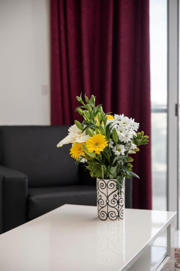 Sea View Apartment 2 Bedrooms 2 Bathrooms, 2 Minutes Away From The Sea Saint Julian's Exterior photo