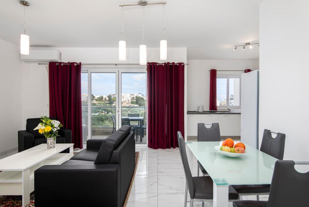 Sea View Apartment 2 Bedrooms 2 Bathrooms, 2 Minutes Away From The Sea Saint Julian's Exterior photo