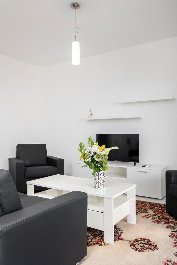 Sea View Apartment 2 Bedrooms 2 Bathrooms, 2 Minutes Away From The Sea Saint Julian's Exterior photo
