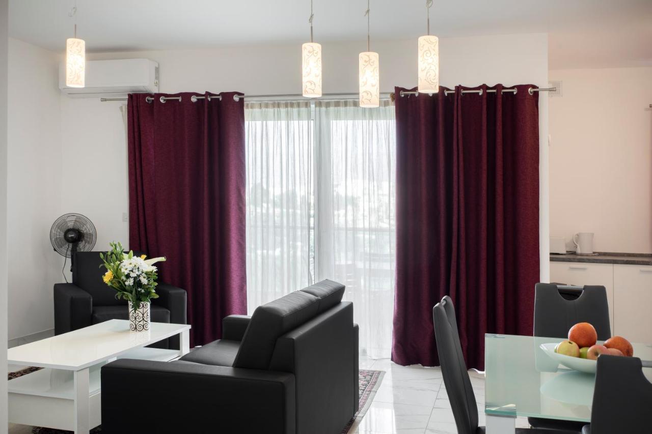 Sea View Apartment 2 Bedrooms 2 Bathrooms, 2 Minutes Away From The Sea Saint Julian's Exterior photo